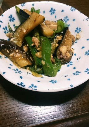 なすとピーマン、ひき肉の簡単炒めもの-レシピのメイン写真