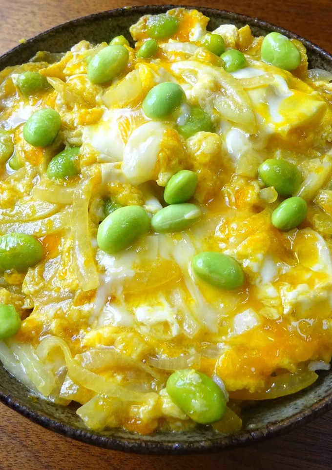 たまご丼・・枝豆たくさんのたまご丼-レシピのメイン写真