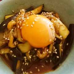 A picture of レンジで簡単♪なすdeユッケ.