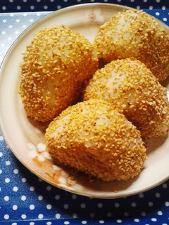 ★白ごま梅おにぎり★-レシピのメイン写真