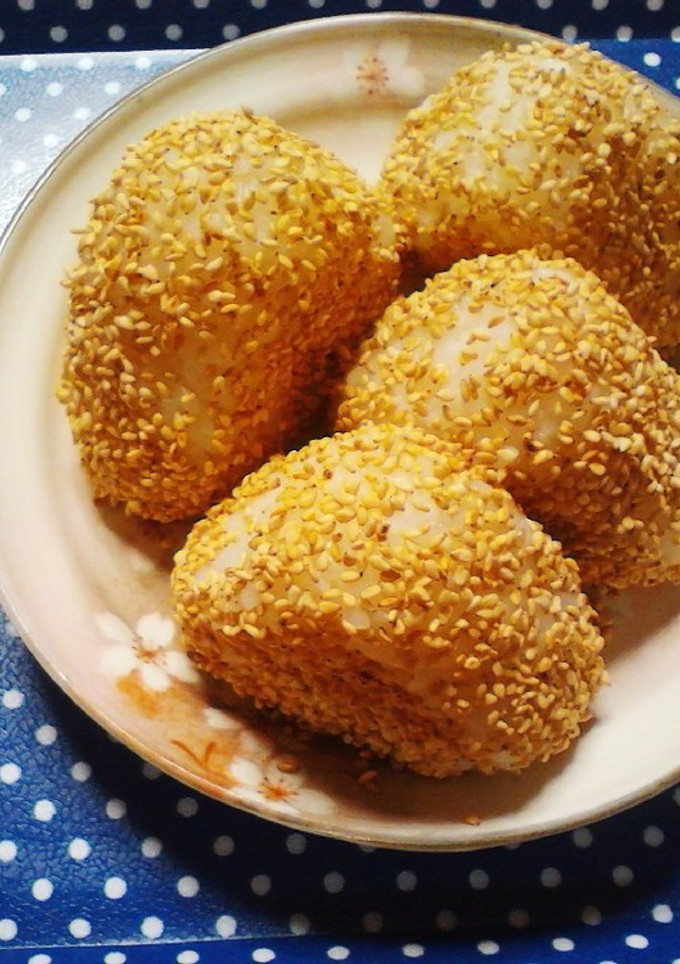 ★白ごま梅おにぎり★-レシピのメイン写真