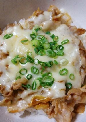 豚キムチーズ丼-レシピのメイン写真