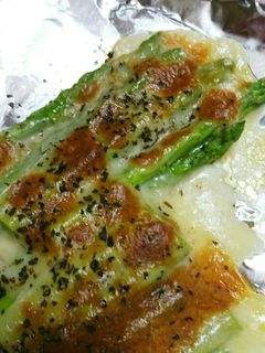 アスパラのチーズ焼き(*´╰╯`๓)♬-レシピのメイン写真