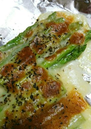 アスパラのチーズ焼き(*´╰╯`๓)♬-レシピのメイン写真