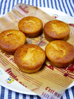簡単!桃マフィン(カップケーキ)-レシピのメイン写真