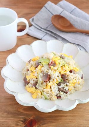 休日ランチに◎具沢山のレタスチャーハン-レシピのメイン写真