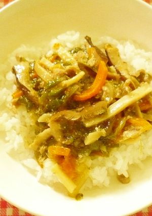 チンジャオロースー丼・保育園給食-レシピのメイン写真