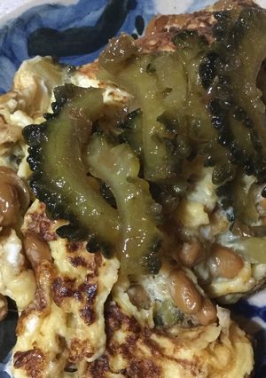 甘辛ゴーヤと納豆のオムレツ-レシピのメイン写真