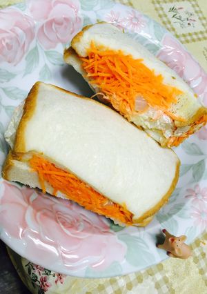 絶品らっきょうマヨとにんじんのツナサンド-レシピのメイン写真