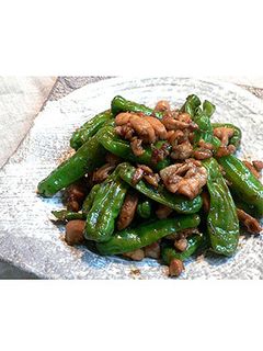 シシトウと鶏もも肉の炒め煮-レシピのメイン写真