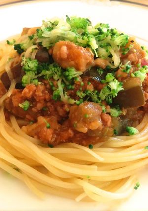 茄子と鶏胸肉のミートソーススパゲティー-レシピのメイン写真