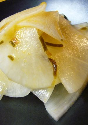 大根の梅にんにく和え-レシピのメイン写真