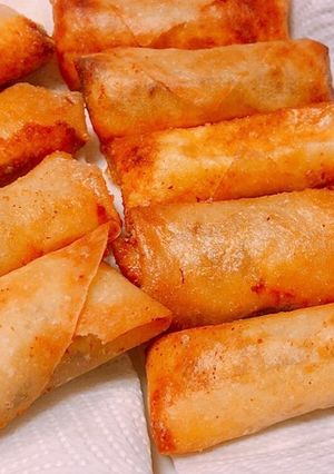 簡単☆レトルトカレーとひき肉で絶品春巻き-レシピのメイン写真