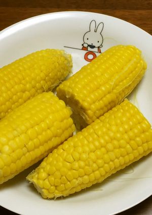 簡単だけど一番美味しい蒸しトウモロコシ-レシピのメイン写真