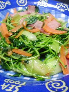 豆苗と青梗菜の炒め物-レシピのメイン写真