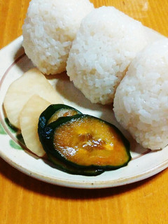 冷めた方が旨い‼コンビニ風塩むすび♪-レシピのメイン写真