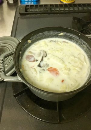 手作りの白菜入りクリームシチュー-レシピのメイン写真