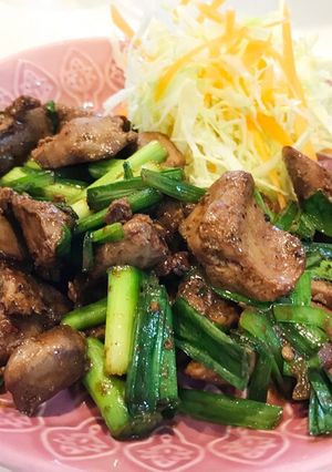 鷄肝でアッサリ旨辛レバニラ炒め-レシピのメイン写真