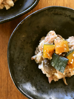 秋の味覚満載☆鮭と南瓜の白和え-レシピのメイン写真