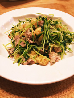 豆苗と豚肉の和風炒め-レシピのメイン写真