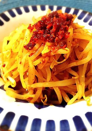 簡単！あっという間の旨辛もやし-レシピのメイン写真