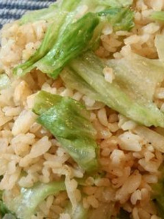 まかないランチ♪黄金のレタスチャーハン-レシピのメイン写真