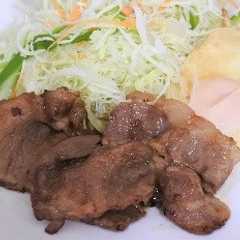 รูปของ ポークロースの赤ワイン漬け焼き