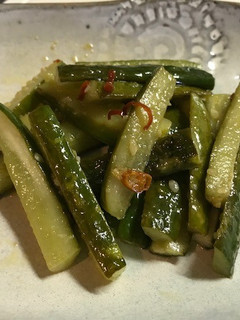 簡単キュウリのイタリアン風炒め物-レシピのメイン写真