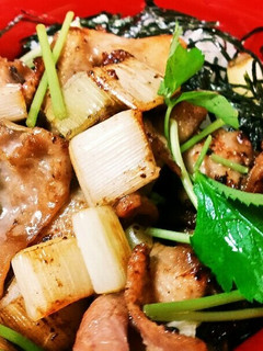 サムライ特製鶏皮しょうが焼き丼❤-レシピのメイン写真