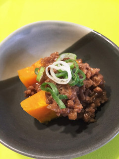簡単! かぼちゃの肉味噌かけ-レシピのメイン写真