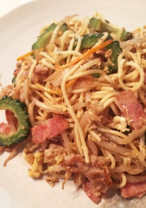糖質0麺でゴーヤ焼きそば-レシピのメイン写真