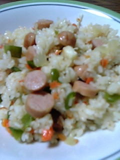ソーセージと野菜のピラフ(洋風混ぜご飯)-レシピのメイン写真