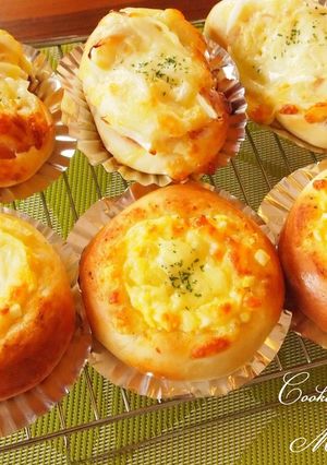 国産小麦でふわふわ♡ハムマヨ&タマゴパン-レシピのメイン写真