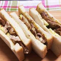 รูปของ 豚切り落とし肉でサンドイッチ