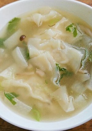 本日の朝 はんぺんのワンタンスープ-レシピのメイン写真