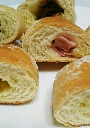 捏ねないもちふわっ。塩パン♪-レシピのメイン写真