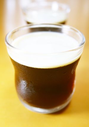 コーヒーゼリー(無糖)～黒みつ豆乳がけ～-レシピのメイン写真