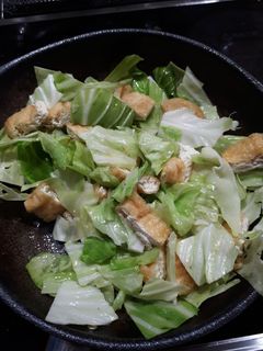 油揚げさんとキャベツの味噌炒めや-レシピのメイン写真