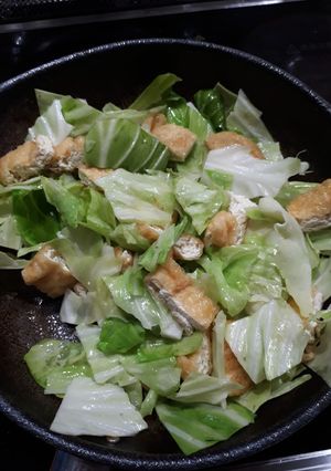油揚げさんとキャベツの味噌炒めや-レシピのメイン写真