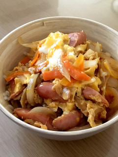 早い簡単♪親子丼風ソーセージごはん-レシピのメイン写真
