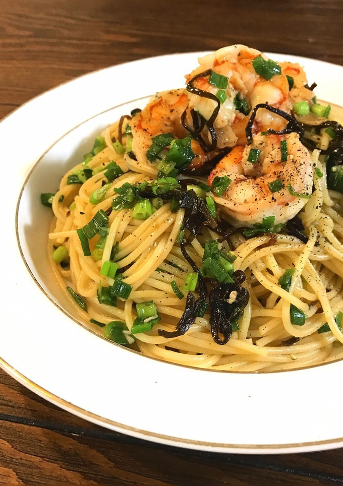 ネギどっさり♡海老の塩昆布パスタ-レシピのメイン写真