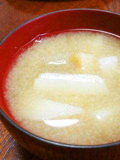 じゃがいも・野菜の麩の味噌汁-レシピのメイン写真