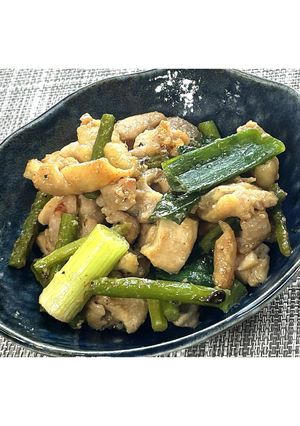 鶏肉とにんにくの芽の醬油塩麹炒め★動画★-レシピのメイン写真