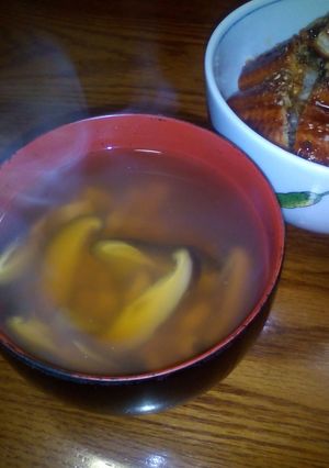 【和食の粋】干し椎茸の戻し汁のお吸い物-レシピのメイン写真