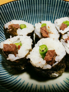 犬ご飯 エミューの細巻き-レシピのメイン写真