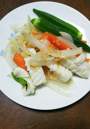 簡単♪イカと野菜の炒めもの☆干しエビ入り-レシピのメイン写真