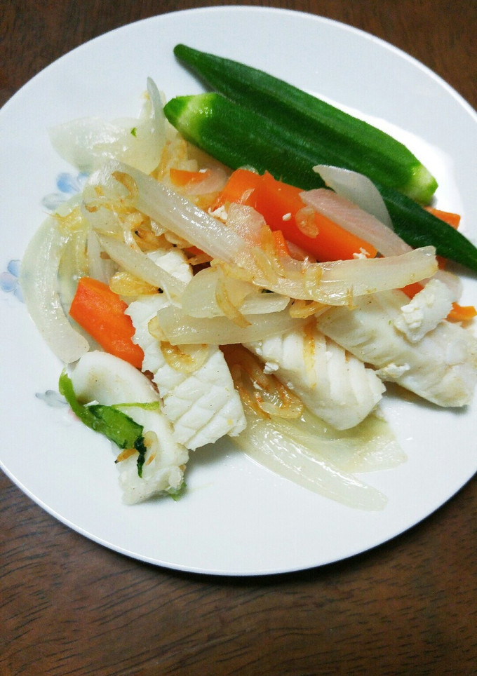 簡単♪イカと野菜の炒めもの☆干しエビ入り-レシピのメイン写真