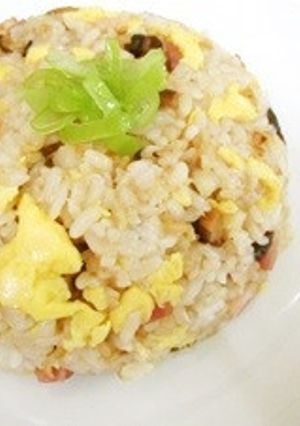 しいたけパウダー入りパラッとチャーハン-レシピのメイン写真