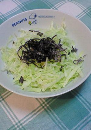 レンジでチンだけ✿キャベツの塩昆布バター-レシピのメイン写真