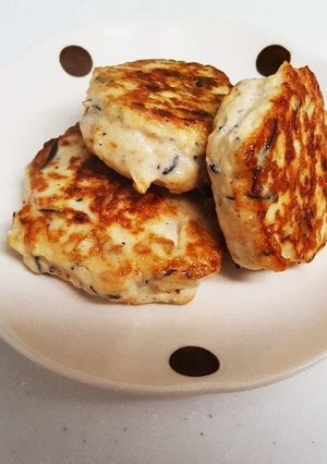 ひじき入りチキン豆腐ハンバーグ-レシピのメイン写真